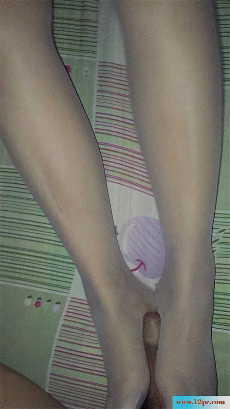 <!-- 标题采集开始 -->肉肉的妹子穿开裆丝袜与青岛小生激烈战斗(24P<!-- 标题采集结束 -->