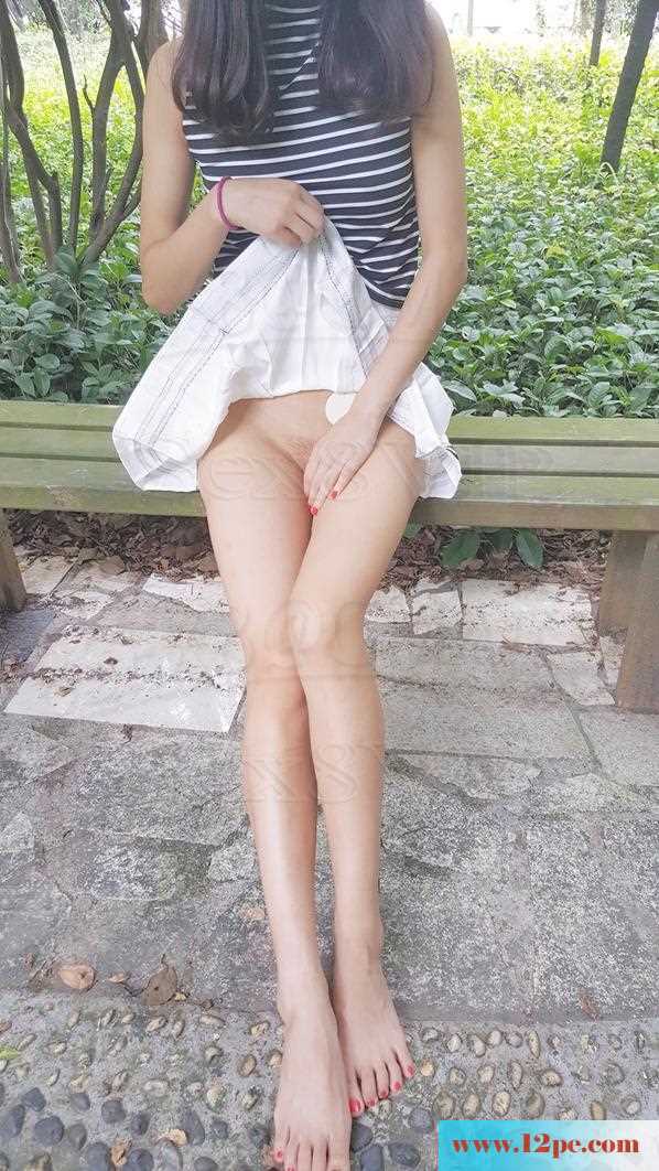 <!-- 标题采集开始 -->散散步，露骚逼(30P)<!-- 标题采集结束 -->