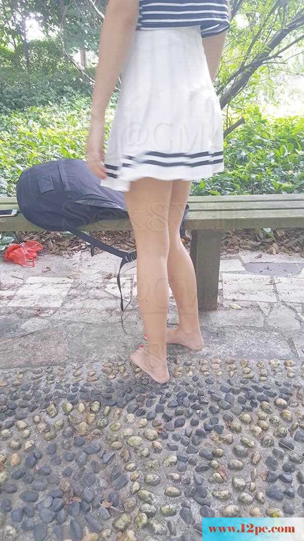 <!-- 标题采集开始 -->散散步，露骚逼(30P)<!-- 标题采集结束 -->