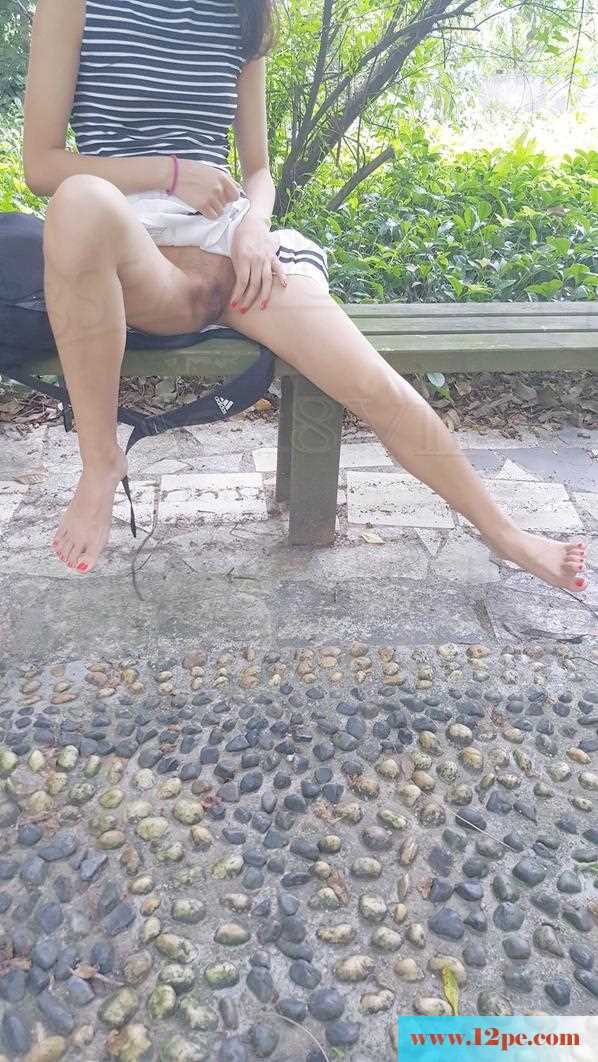 <!-- 标题采集开始 -->散散步，露骚逼(30P)<!-- 标题采集结束 -->