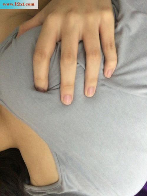 <!-- 标题采集开始 -->假鸡鸡自慰到高潮(12P)<!-- 标题采集结束 -->
