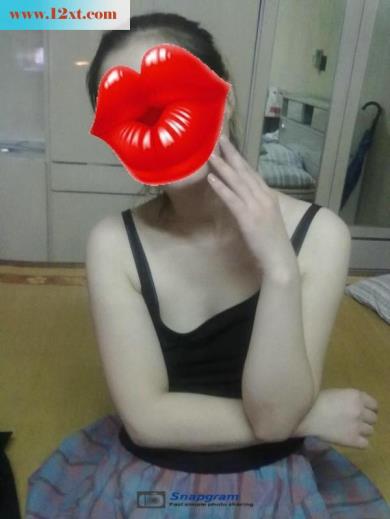 <!-- 标题采集开始 -->媚态十足的小少妇(15P)<!-- 标题采集结束 -->