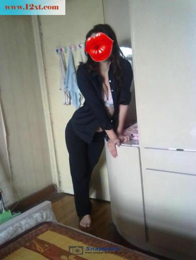 <!-- 标题采集开始 -->媚态十足的小少妇(15P)<!-- 标题采集结束 -->