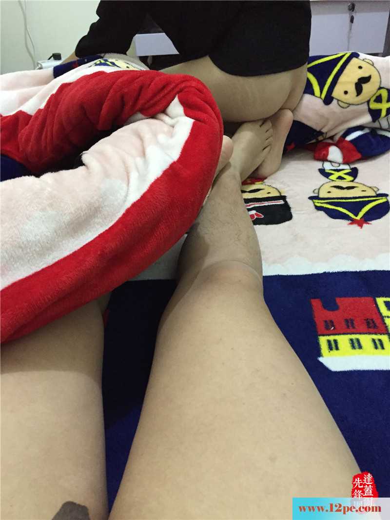 <!-- 标题采集开始 -->福建某大学学妹与我过度周末(19P)<!-- 标题采集结束 -->