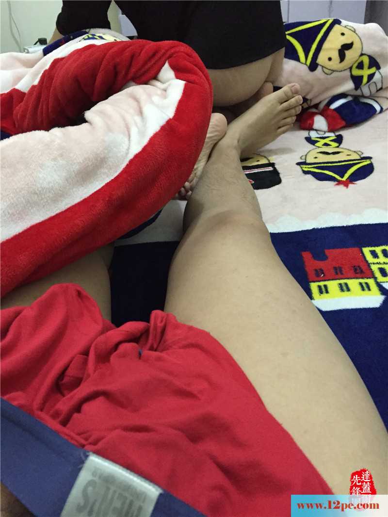 <!-- 标题采集开始 -->福建某大学学妹与我过度周末(19P)<!-- 标题采集结束 -->