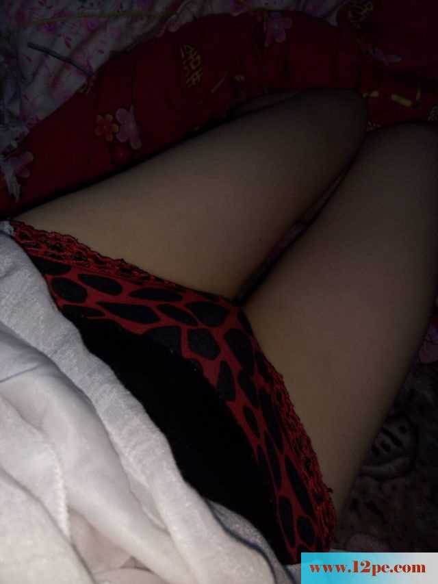 <!-- 标题采集开始 -->黑逼少妇内射淫水直流，长腿丝袜诱惑，有验证<!-- 标题采集结束 -->