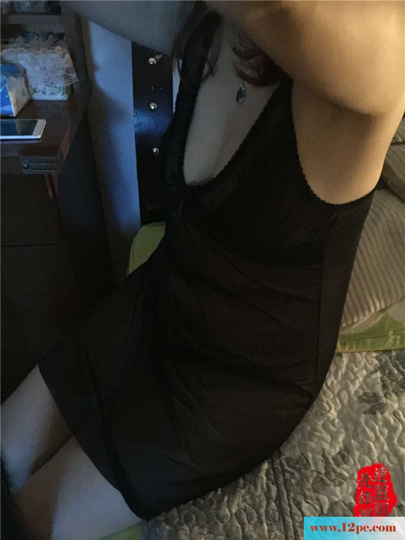 <!-- 标题采集开始 -->黑裙诱惑着黑暗，容你我用做爱为其点燃光明(<!-- 标题采集结束 -->