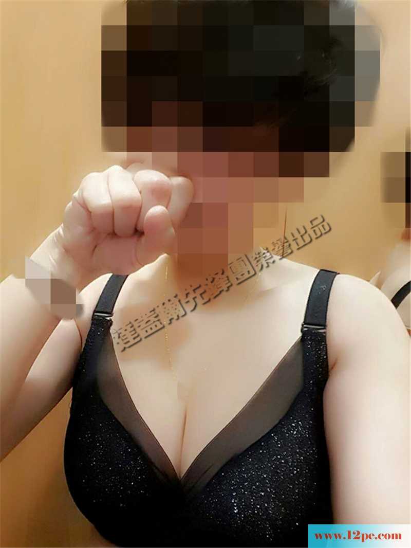 <!-- 标题采集开始 -->黑丝控的大胸女友真空上阵，亲自手势认证(16P<!-- 标题采集结束 -->