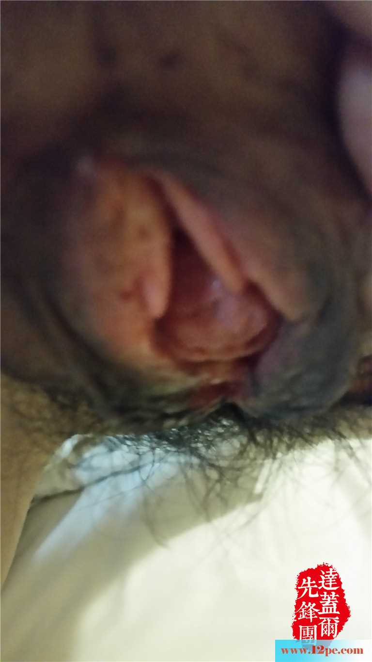 <!-- 标题采集开始 -->敏感期大奶子老婆，小B一碰就淫水涟涟(21P)<!-- 标题采集结束 -->