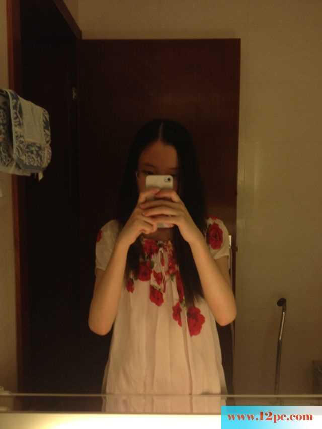 <!-- 标题采集开始 -->南京大学金陵学院的学妹(24P)<!-- 标题采集结束 -->