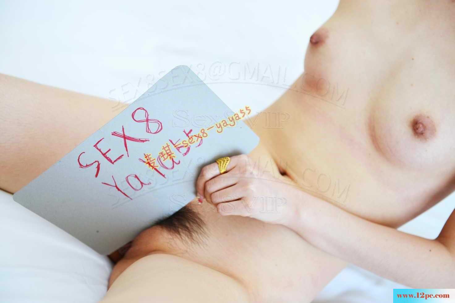 <!-- 标题采集开始 -->捏捏乳头，拉拉阴唇，掐掐咪咪，模特痛苦并快<!-- 标题采集结束 -->