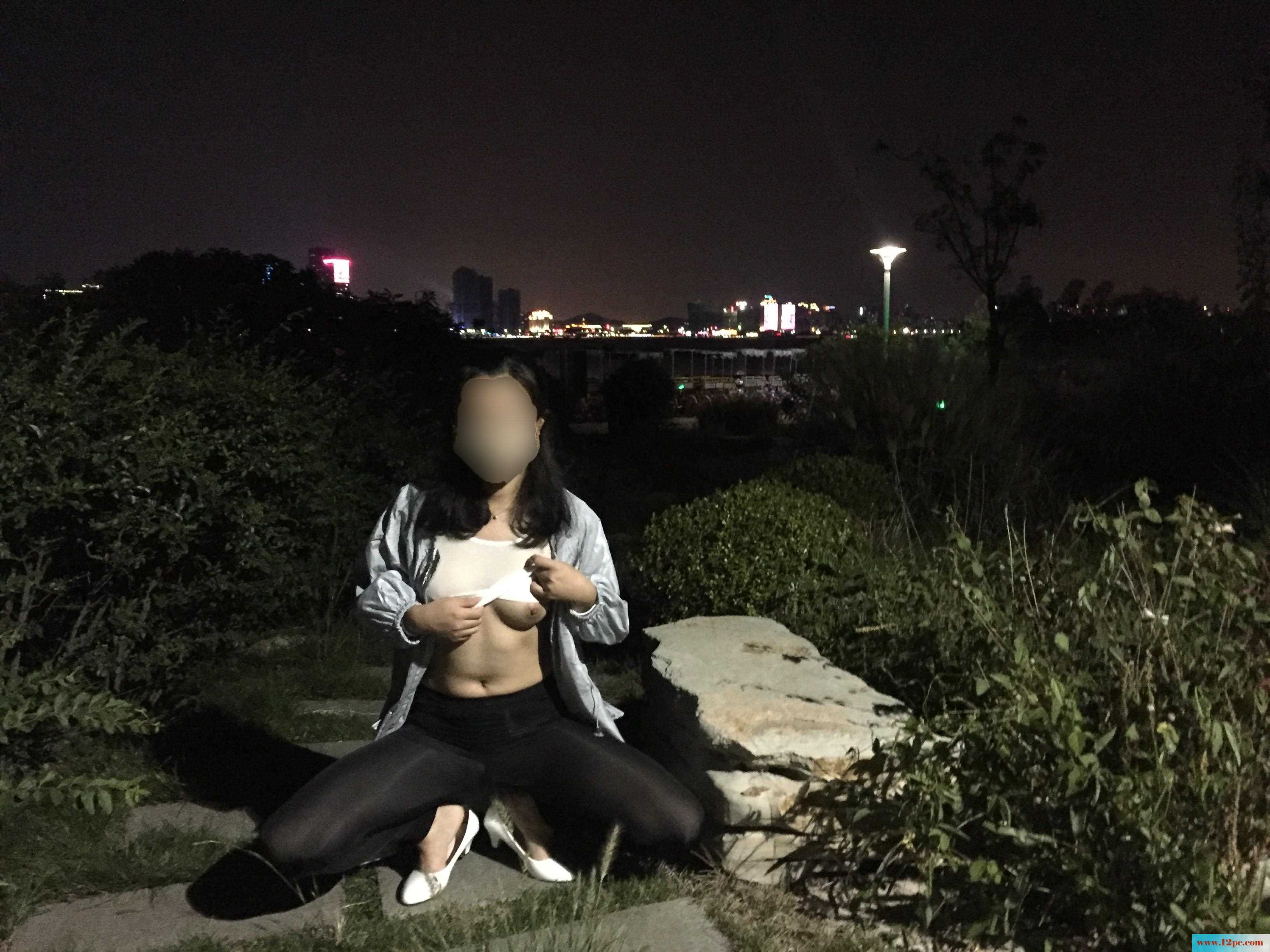 <!-- 标题采集开始 -->夜晚湖边一日游-(20P)<!-- 标题采集结束 -->