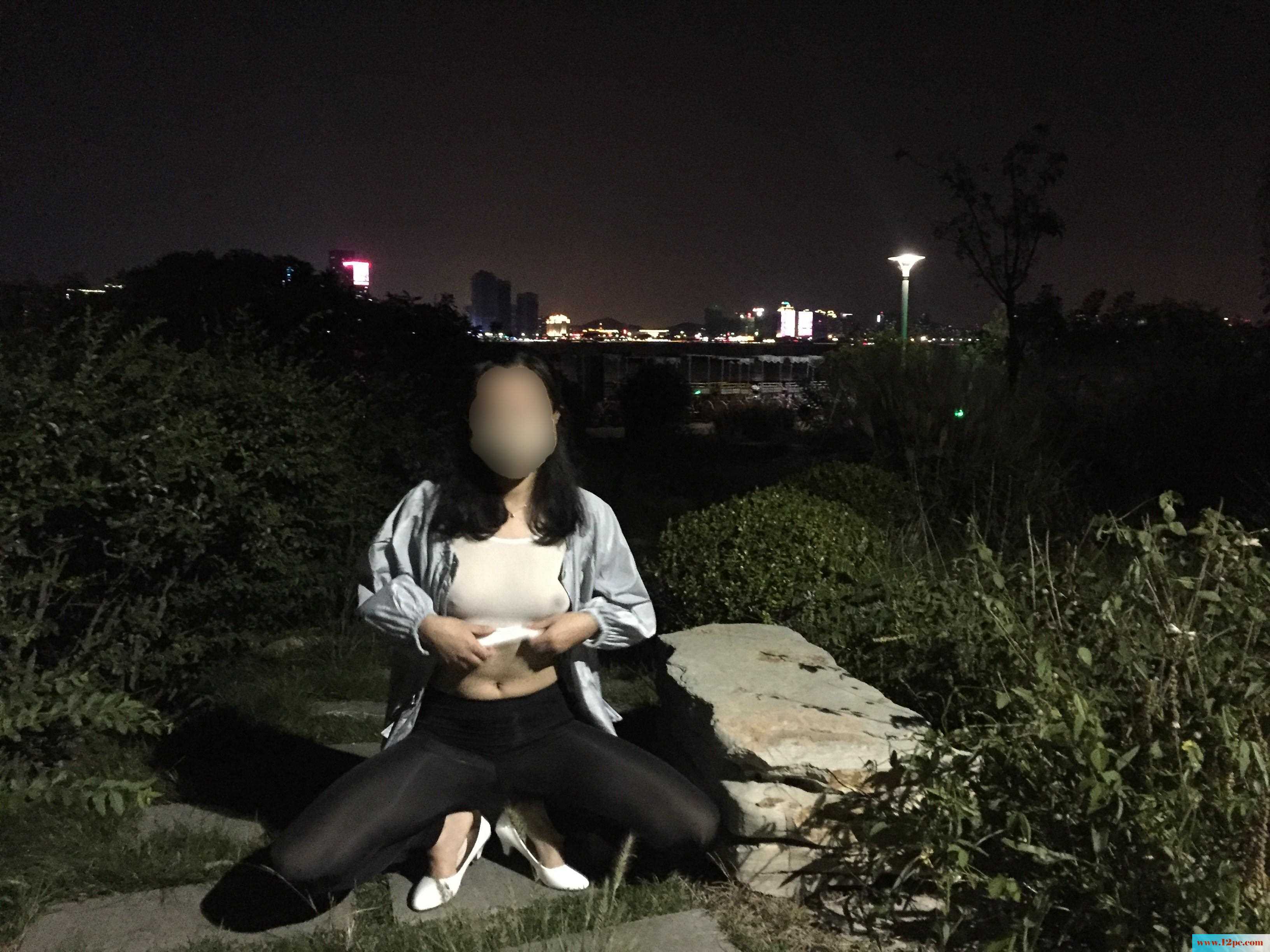 <!-- 标题采集开始 -->夜晚湖边一日游-(20P)<!-- 标题采集结束 -->