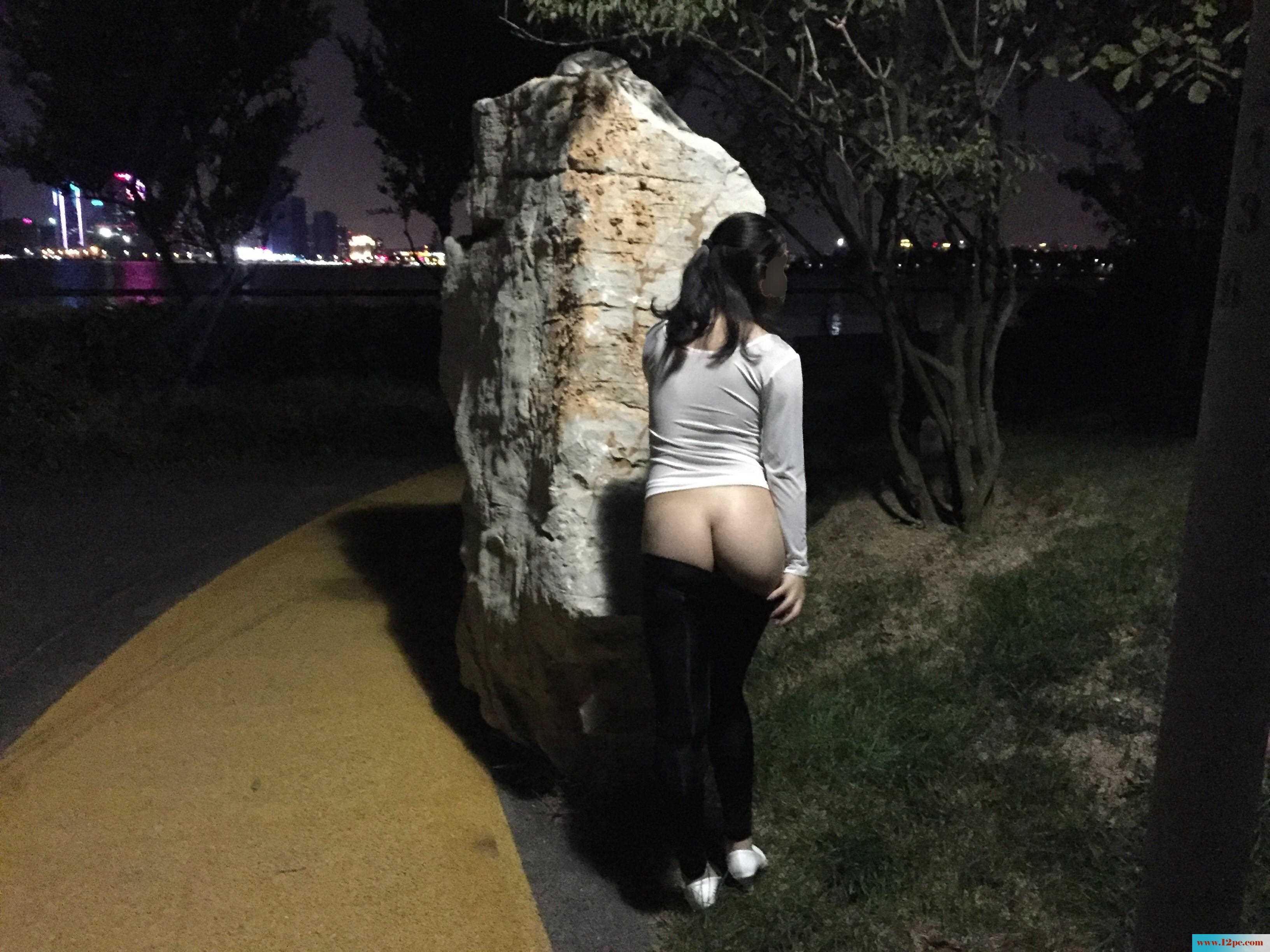 <!-- 标题采集开始 -->夜晚湖边一日游-(20P)<!-- 标题采集结束 -->