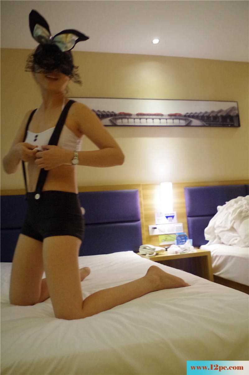 <!-- 标题采集开始 -->与贵州夫妻的愉快一夜2-(30P)<!-- 标题采集结束 -->