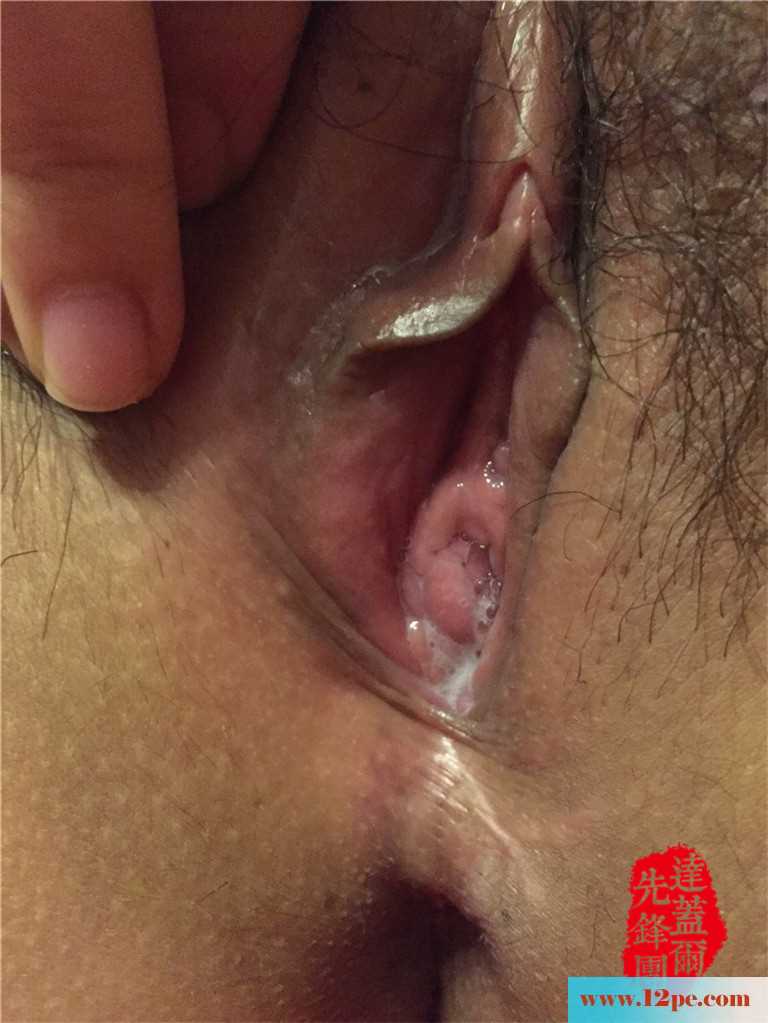<!-- 标题采集开始 -->哺乳期骚妻难耐寂寞，挤奶打赏各位看客(16P)<!-- 标题采集结束 -->