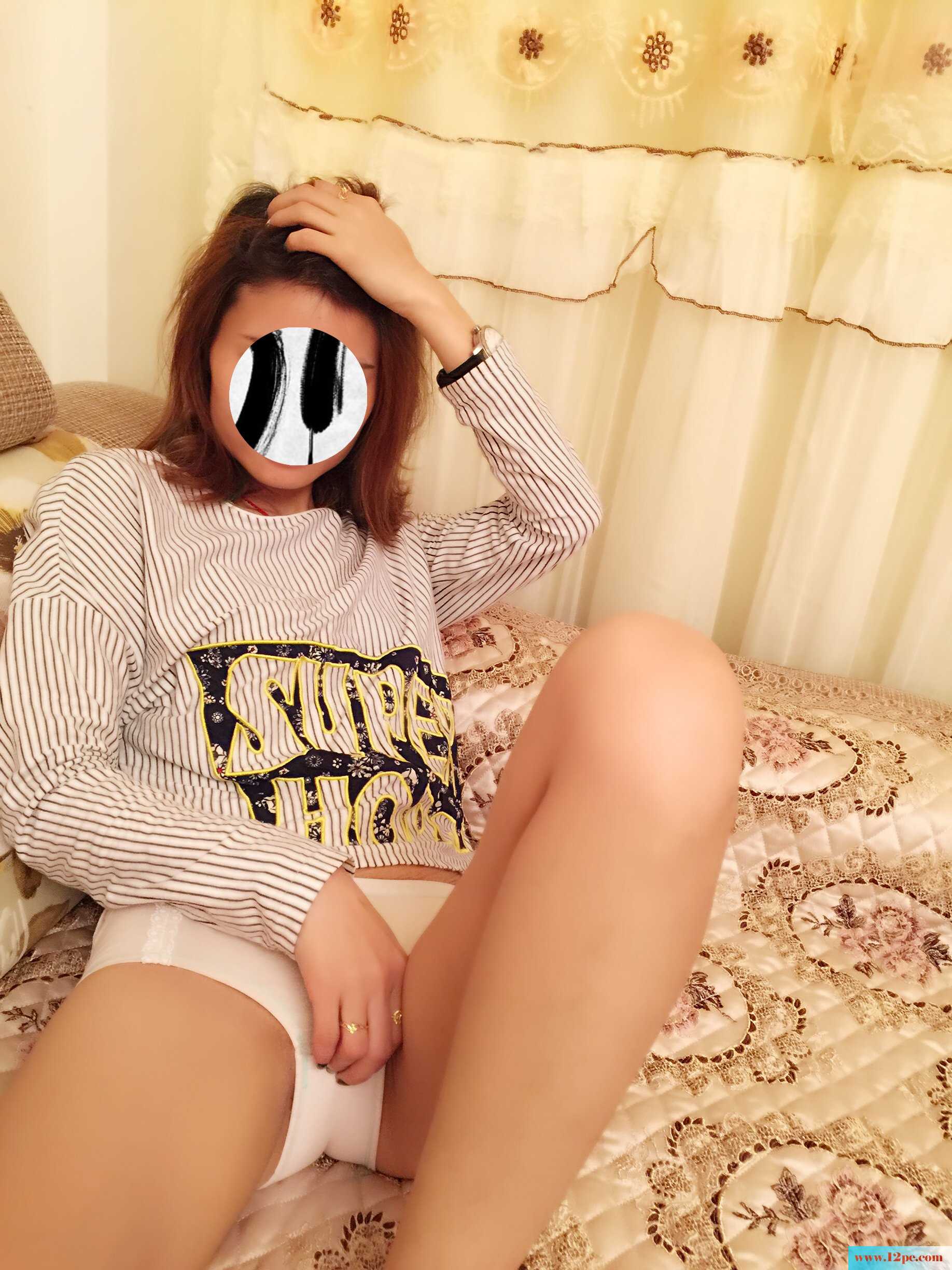 <!-- 标题采集开始 -->寂寞的人妻骚货哭求主人操(12P)<!-- 标题采集结束 -->