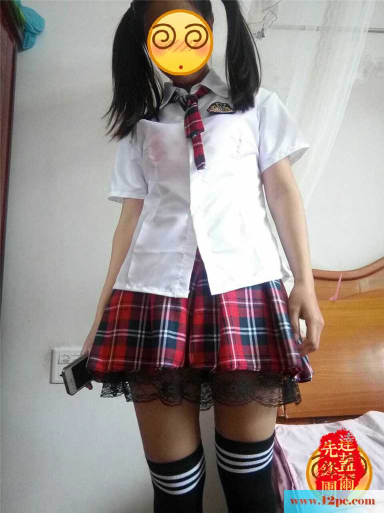 <!-- 标题采集开始 -->妹子情趣内衣喷血诱惑，外加学生制服诱惑，根<!-- 标题采集结束 -->
