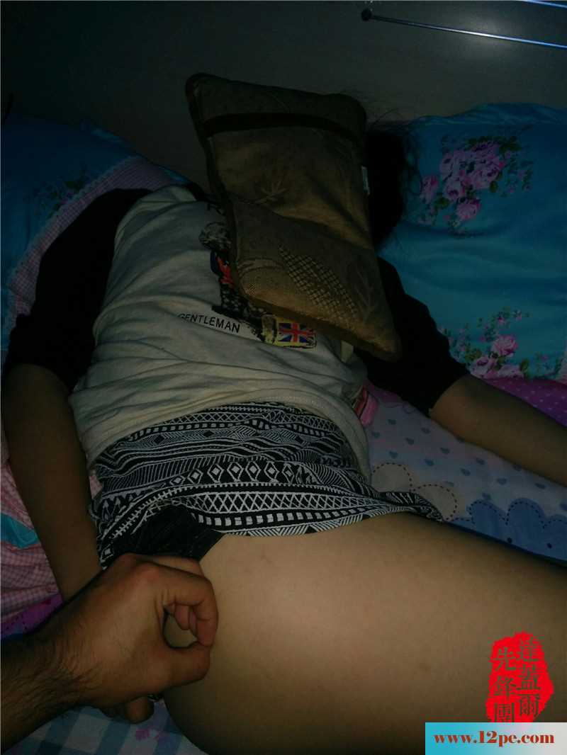 <!-- 标题采集开始 -->女友发情，清风自来，愿我们在情爱的世界中操<!-- 标题采集结束 -->