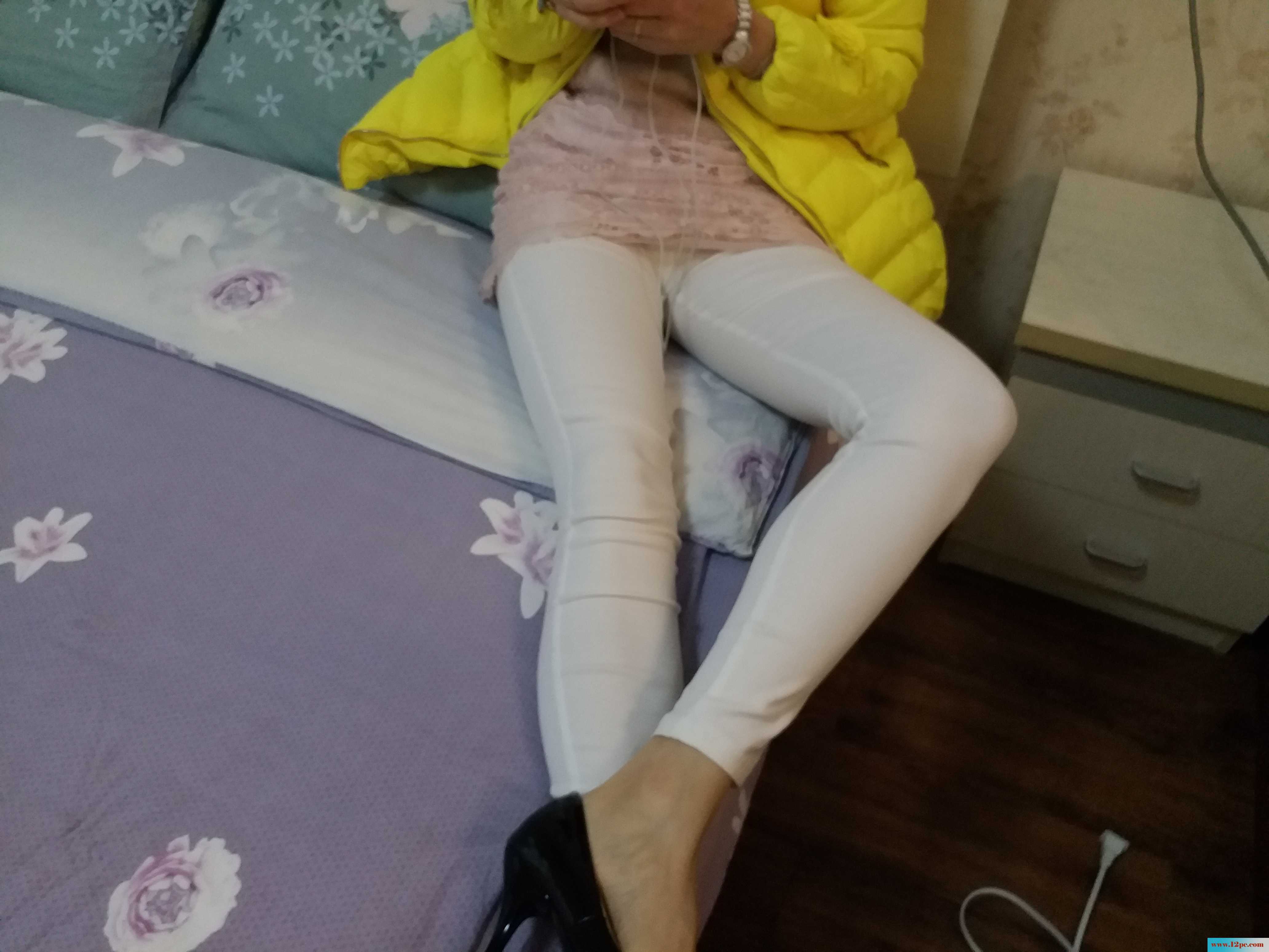 <!-- 标题采集开始 -->朋友只可以在旁边服务-(30P)<!-- 标题采集结束 -->
