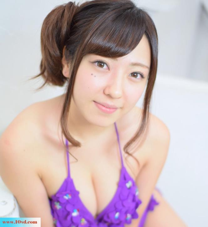 <!-- 标题采集开始 -->温柔童颜性感饱满大胸小美妞【15P】<!-- 标题采集结束 -->