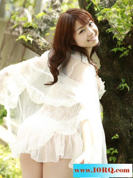 户外甜美日本香香美人【13P】
