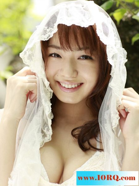 户外甜美日本香香美人【13P】